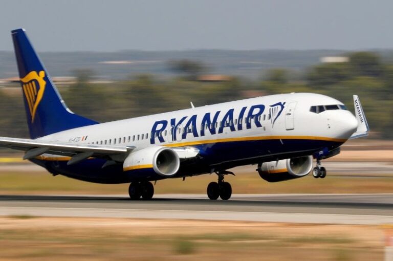 Ryanair staff to extend Spain strike by 12 days